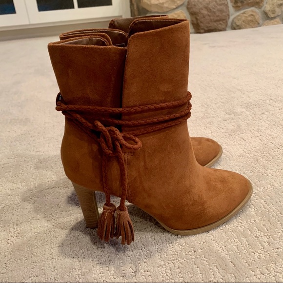 Faux Suede Heeled Tassel Bootie Like New Condition - Picture 3 of 6